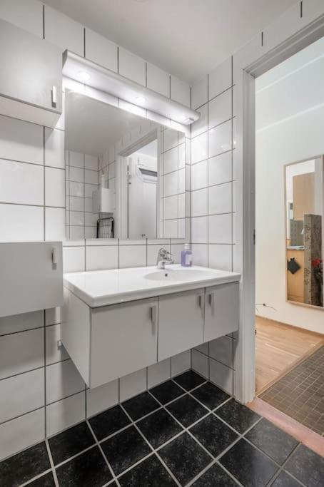 Cozy Cove At Solsiden - 2Br Familyfriendly Apartment Trondheim Bagian luar foto